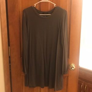 Hunter green long sleeve tunic